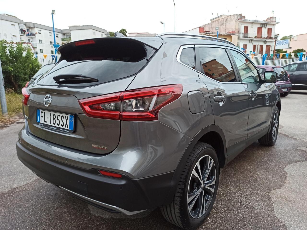 Nissan Qashqai 1.5 dCi 110 cv N-Connecta Tetto Panoramico