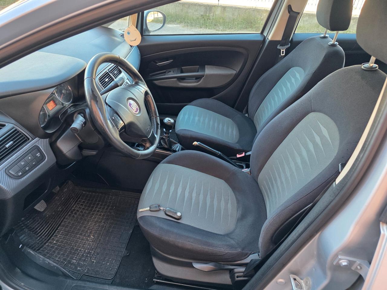 Fiat Grande Punto 1.3 MJT 90 CV 5 porte Dynamic