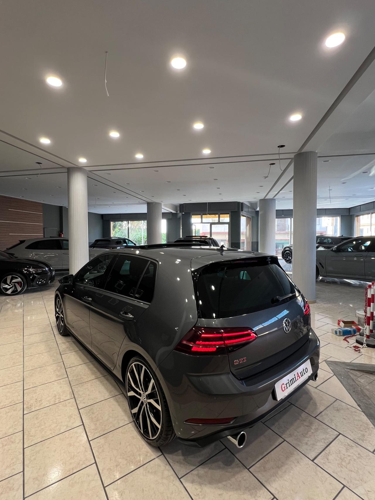 Volkswagen Golf GTI Performance 2.0 245 CV TSI DSG 5p. BMT