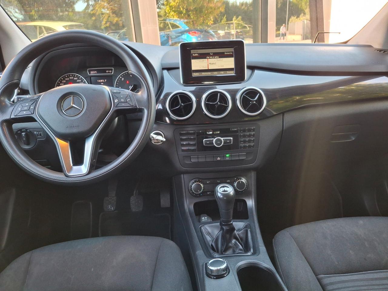 Mercedes-benz B 180 CDI Premium*100mila CHILOMETRI*