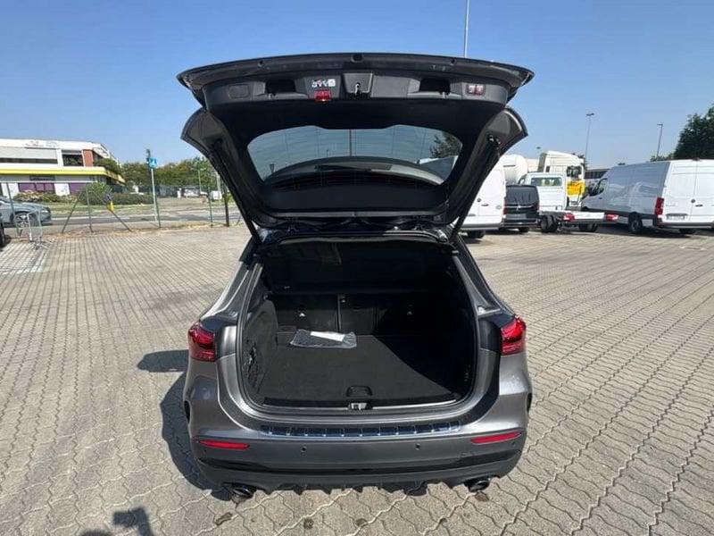 Mercedes-Benz GLA 35 AMG Premium Plus