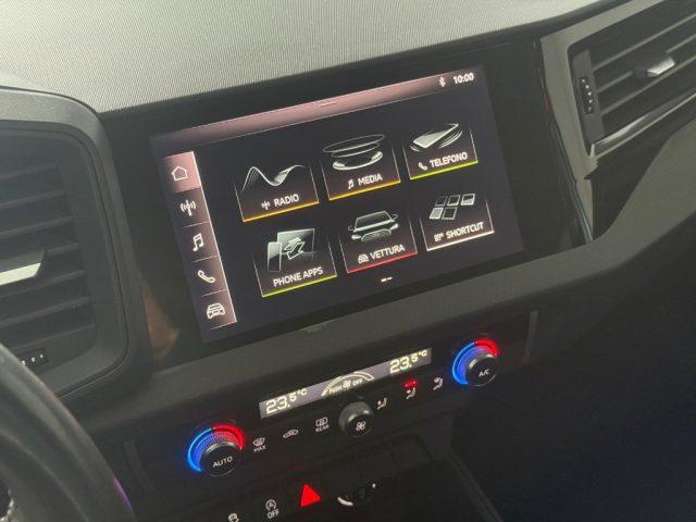AUDI A1 citycarver 30 TFSI Admired