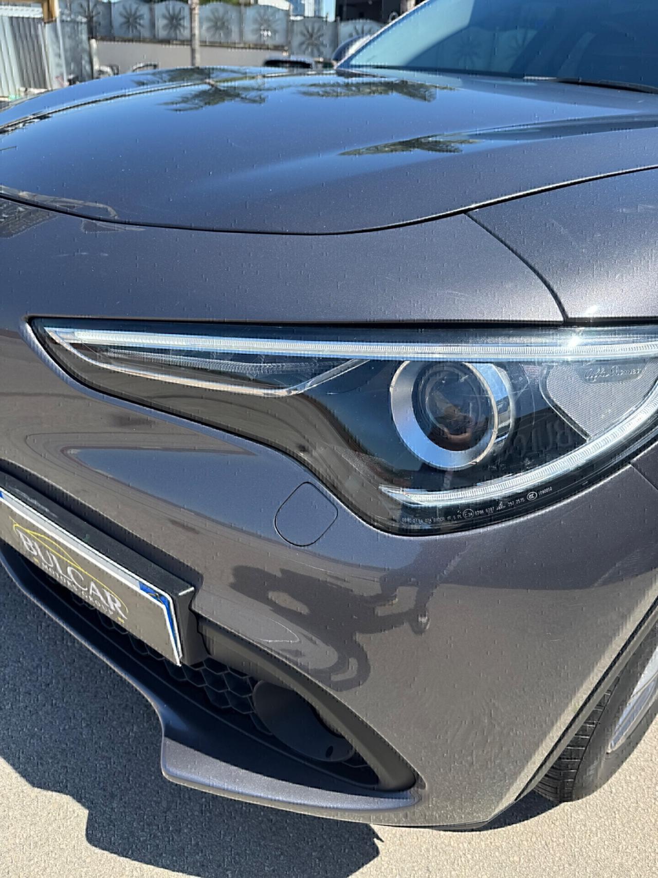 Alfa Romeo Stelvio 2.2 Turbodiesel 180 CV AT8 Q4 Business