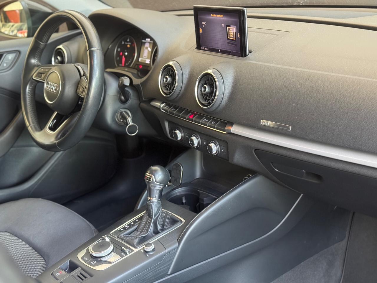 Audi A3 SPB 1.6 TDI 116 CV S tronic Sport