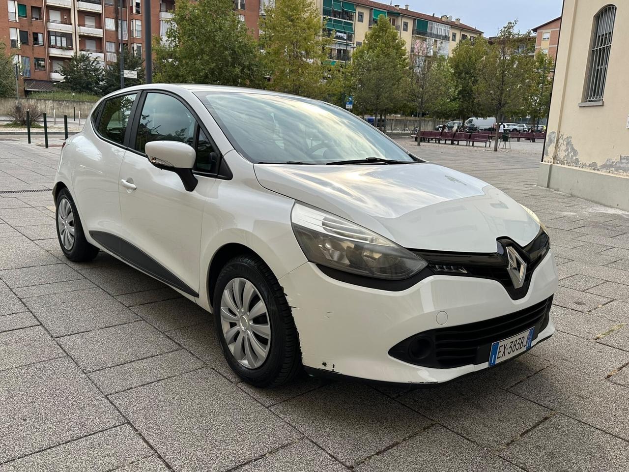 Renault Clio 1.5 dCi 8V 75CV 5 porte Wave