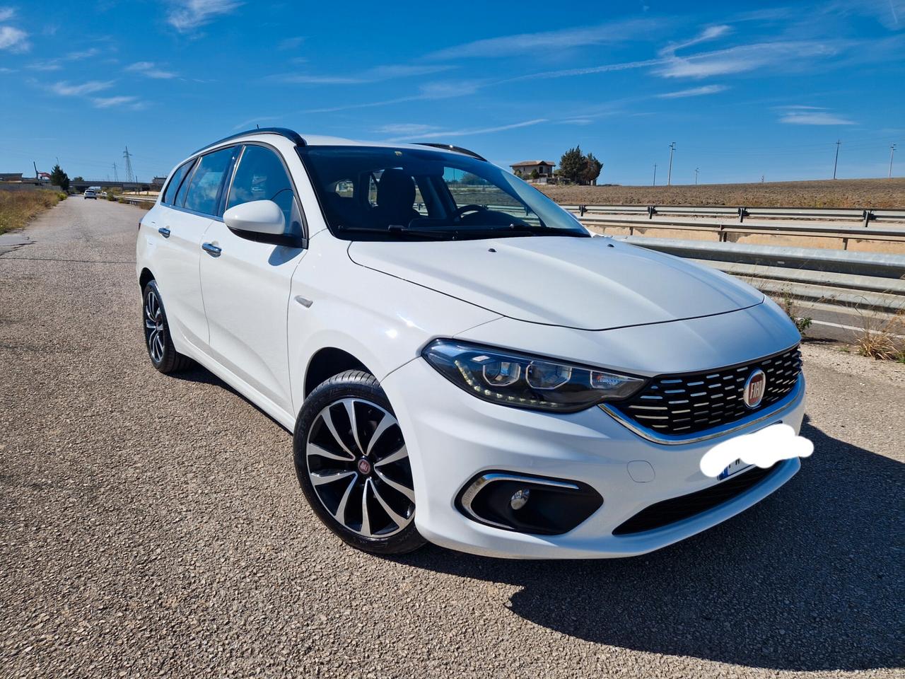 Fiat Tipo 1.6 Mjt S&S DCT SW Lounge