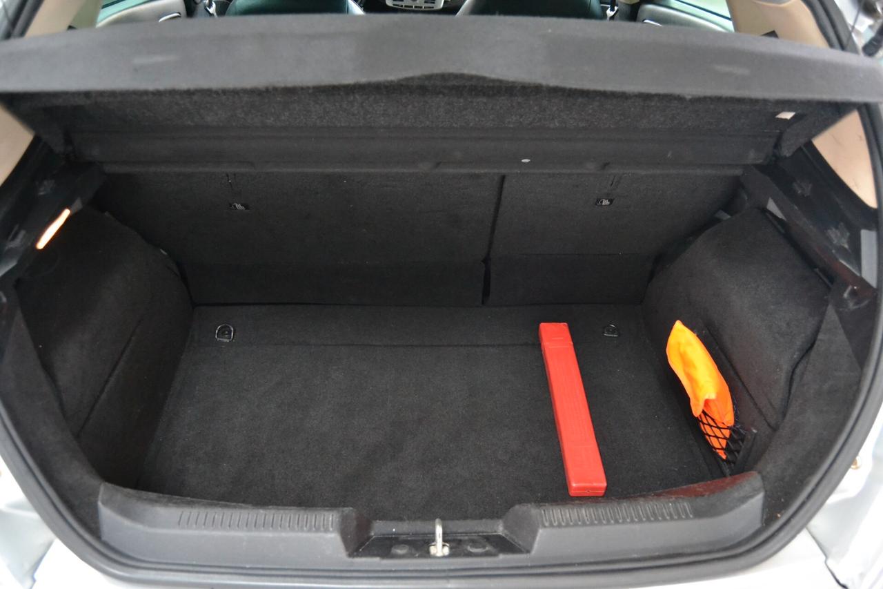 Lancia Delta 1.6 MJT GOLD UniPro/Navi/Cruise/KMDOC