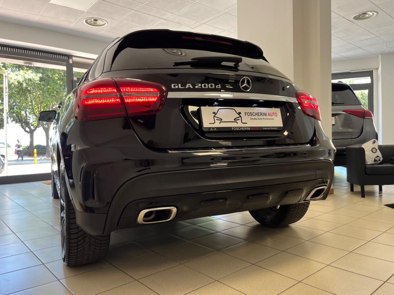 Mercedes-benz GLA 200d Premium Night edition