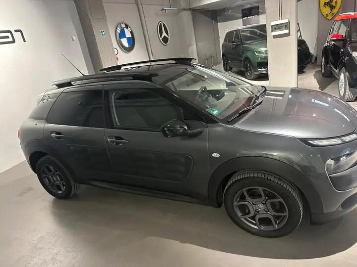 Citroen C4 Cactus BlueHDi 100 Shine