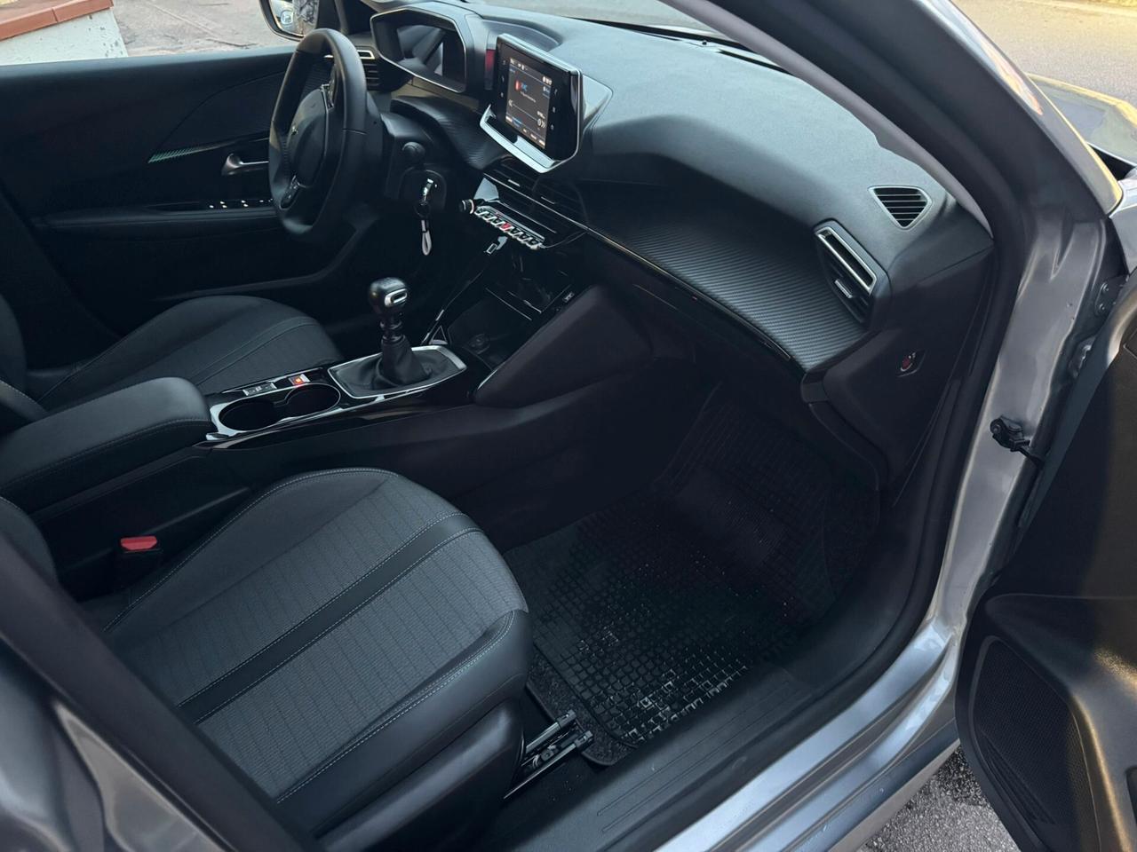 Peugeot 208 100cv BlueHDi Allure Pack