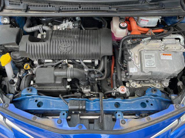 TOYOTA Yaris 1.5H 73CV STYLE AUTOMATICA TETTO PANORAMICO