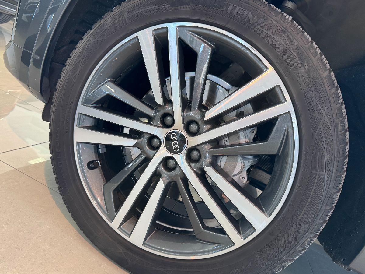 AUDI Q5 Sportback SPB 2.0 TDI S-line quattro S-tronic