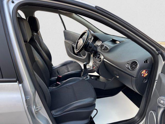 RENAULT Clio 1.5 dCi 85CV 5 porte Le Iene NEOPATENTATI