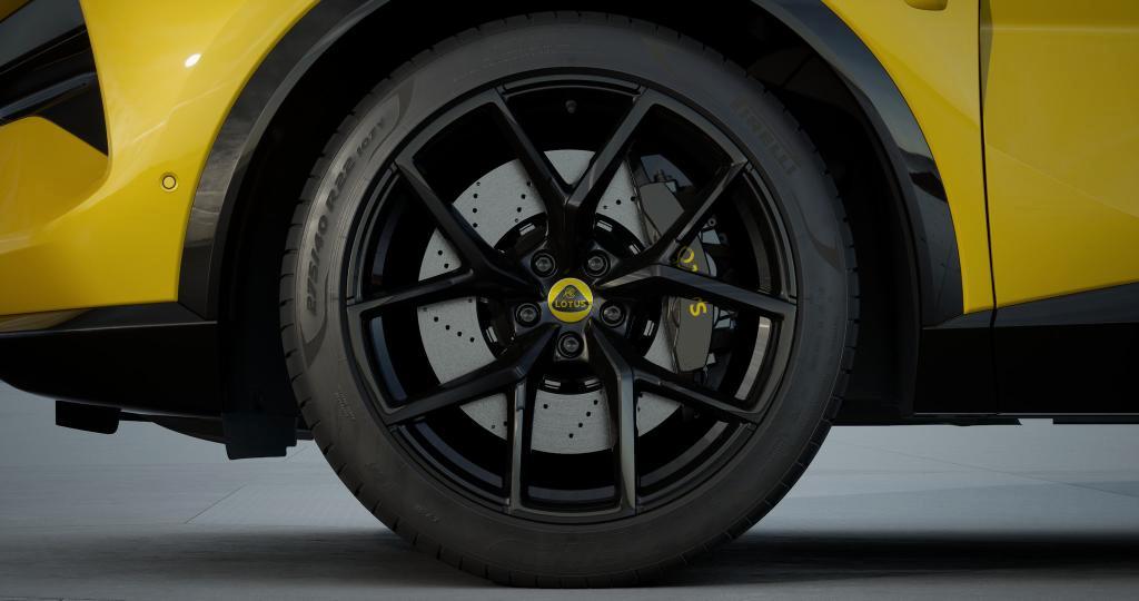 Lotus Eletre 600 GT