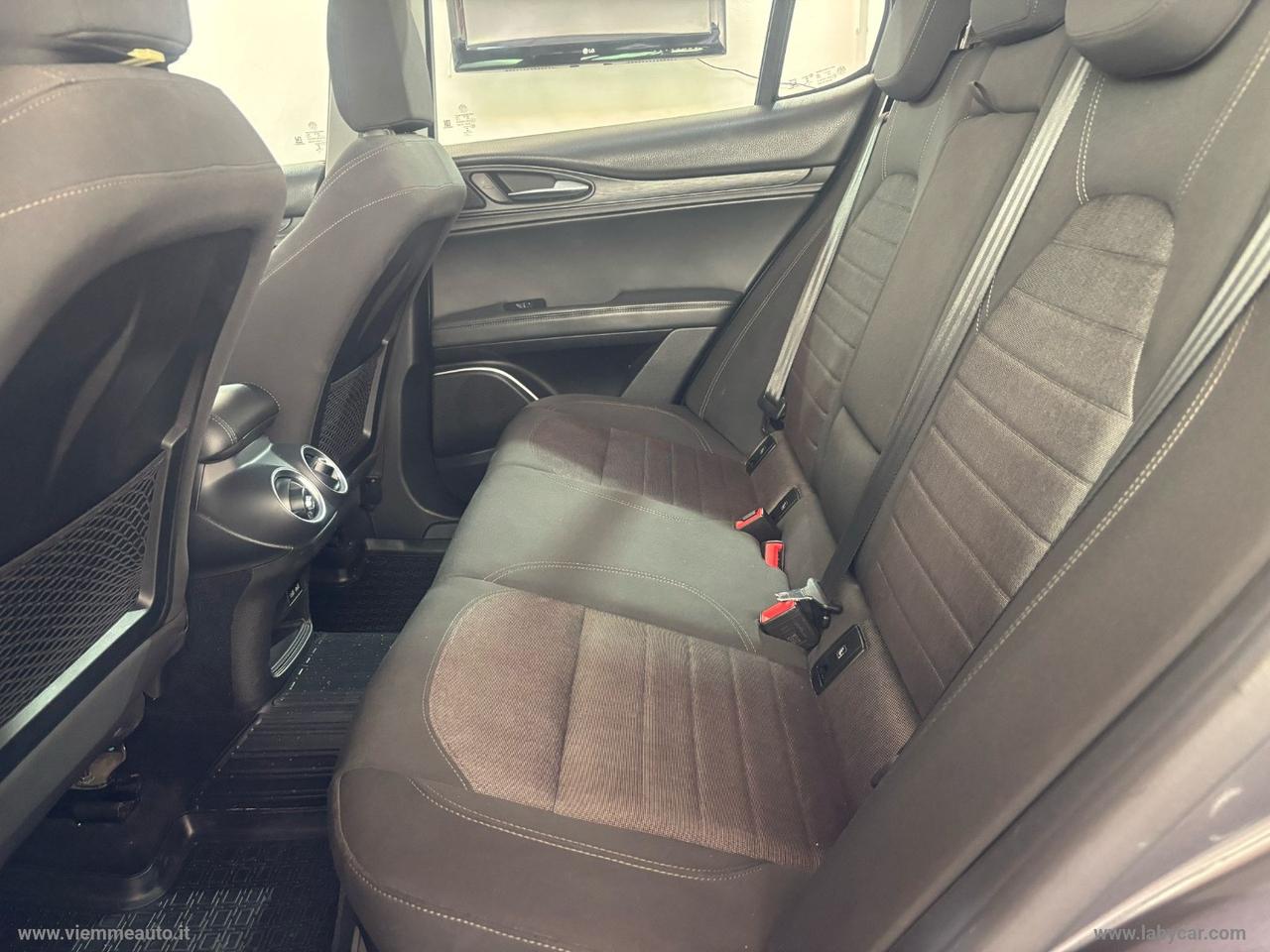 ALFA ROMEO Stelvio 2.2 T.diesel 180 CV AT8 Q4 Exec.