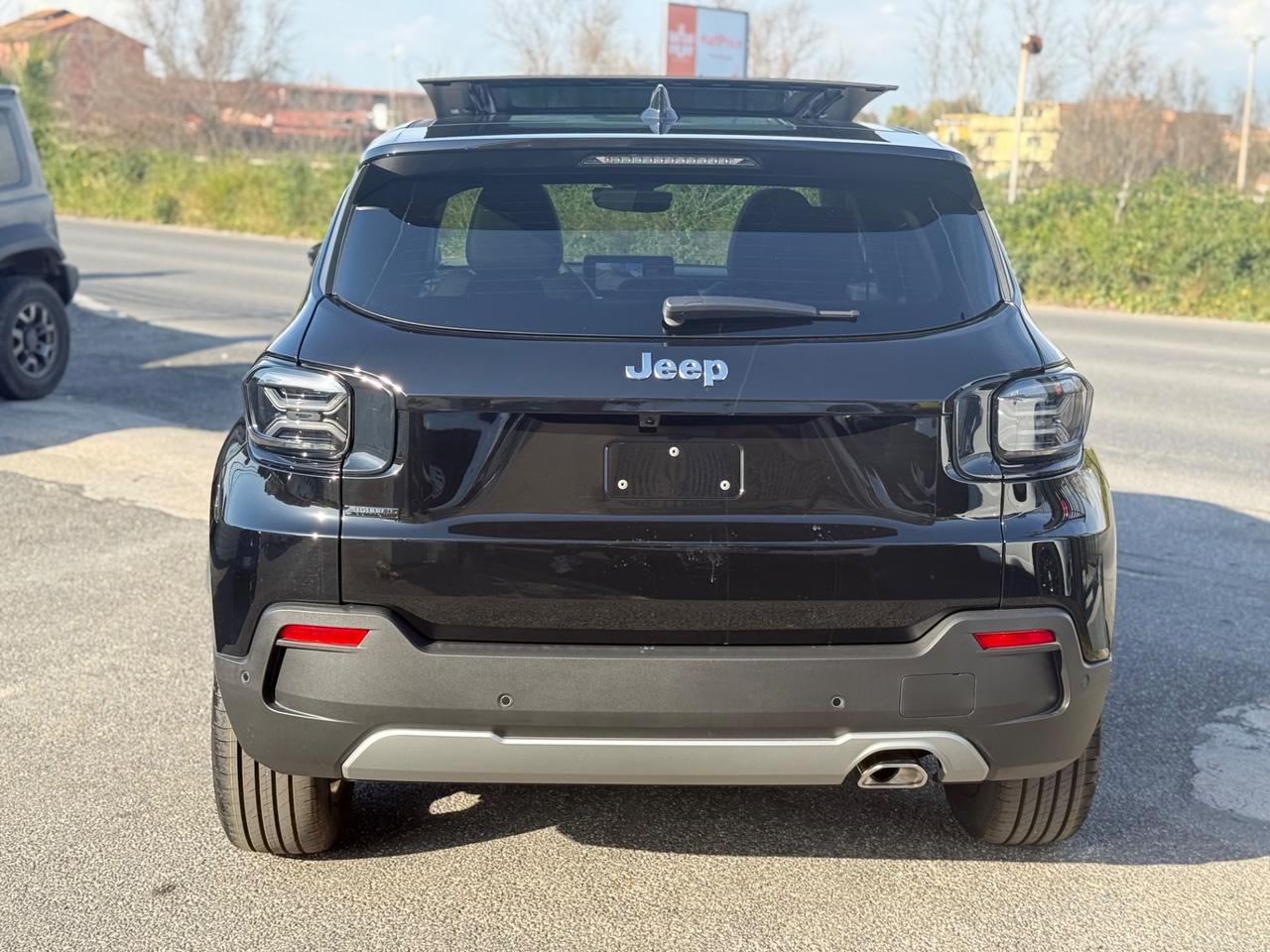 Jeep Avenger 1.2 turbo e-hybrid mhev Summit 110cv edct6 TETTO