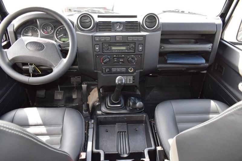 Land Rover Defender 110 2.4 TD4 CREW CAB