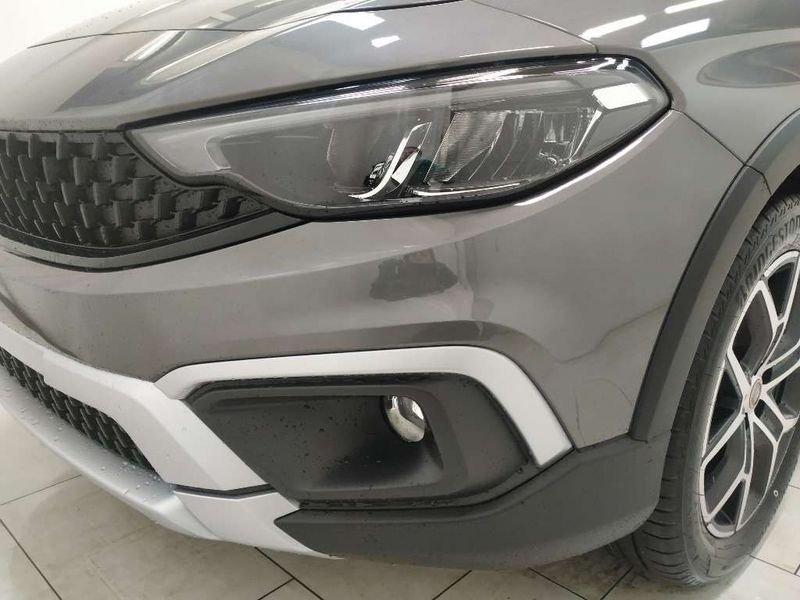 FIAT Tipo 5p 1.5 t4 hybrid Cross 130cv dct