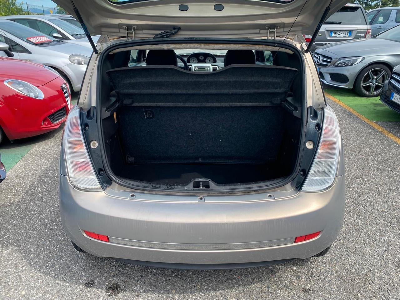 Lancia Ypsilon 1.2 Argento