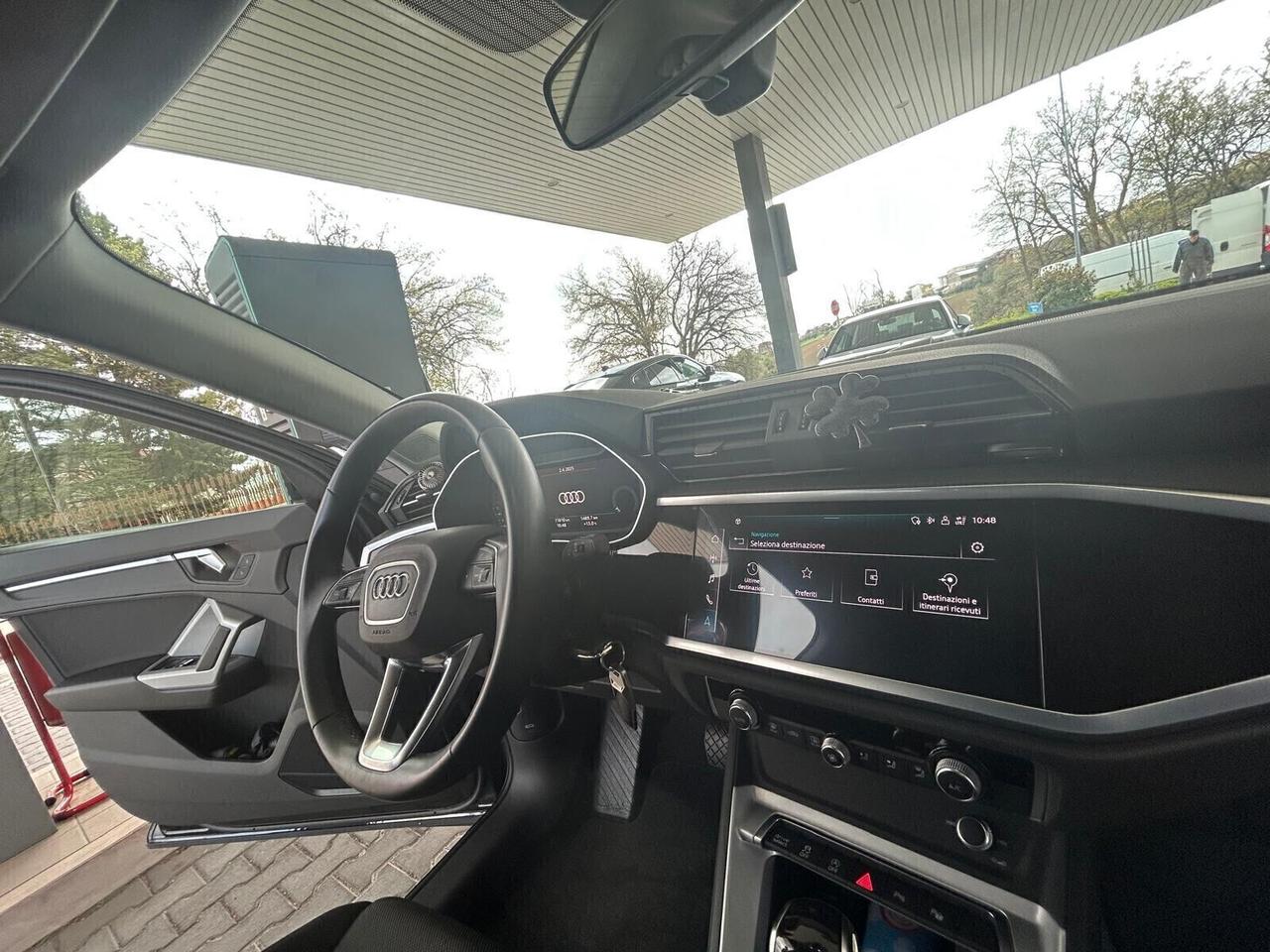 Audi Q3 35 TDI S tronic
