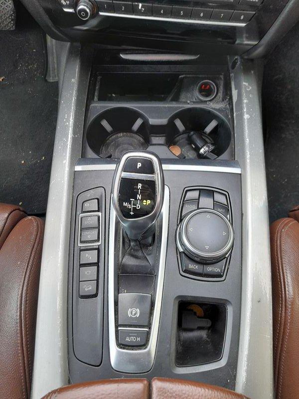 BMW X5 xDrive 40d 7 POSTI