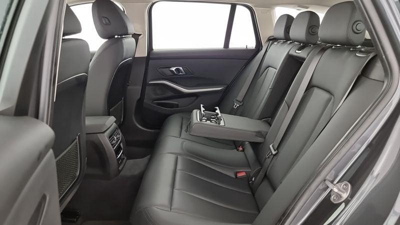 BMW Serie 3 320d xDrive Touring Business Advantage