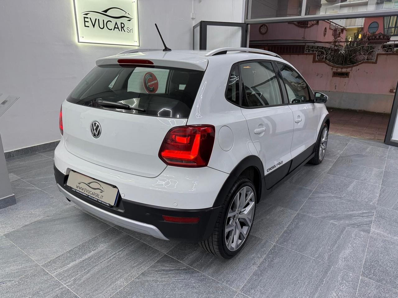 Volkswagen Polo Cross 1.4 TDI 90 CV DSG 5p.