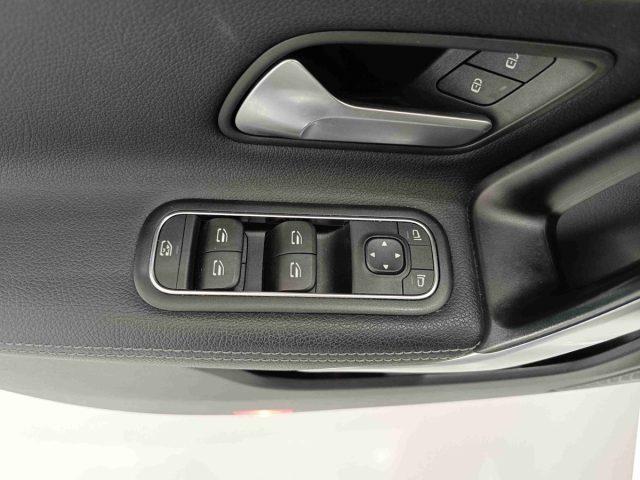 MERCEDES-BENZ CLA 200 d Automatic Shooting Brake Sport