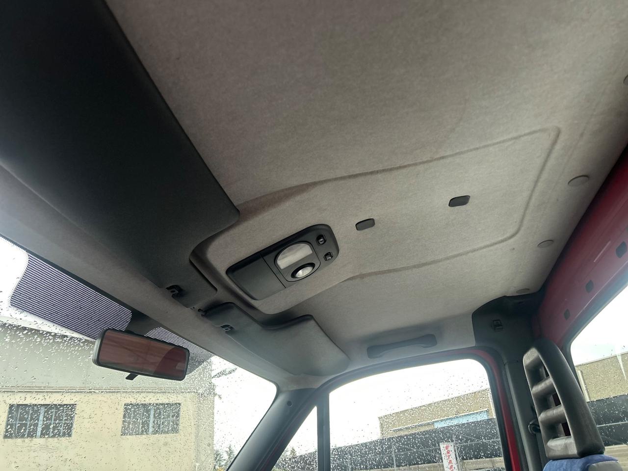 Iveco Daily 35C10 2.3 Hpi cabinato con Cestello elevatore