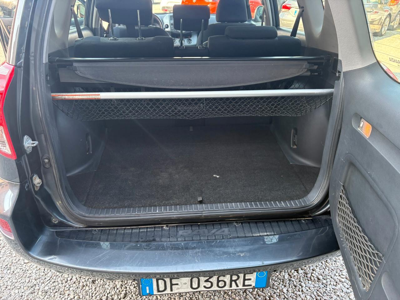 Toyota RAV4 2.2 D-4D 136 CV