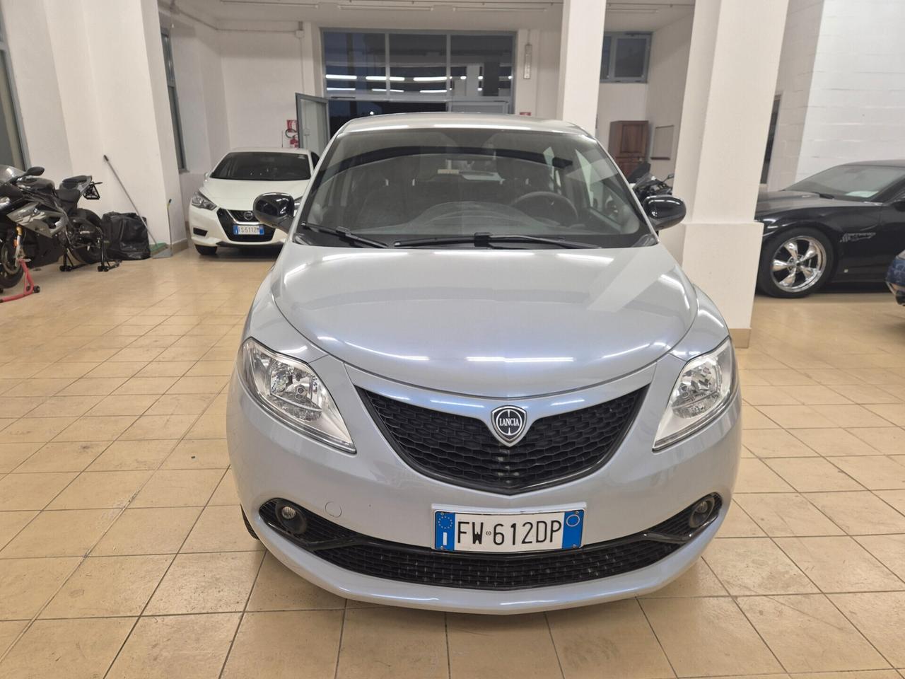 Lancia Ypsilon 0.9 TwinAir 5 porte Metano Ecochic Platinum