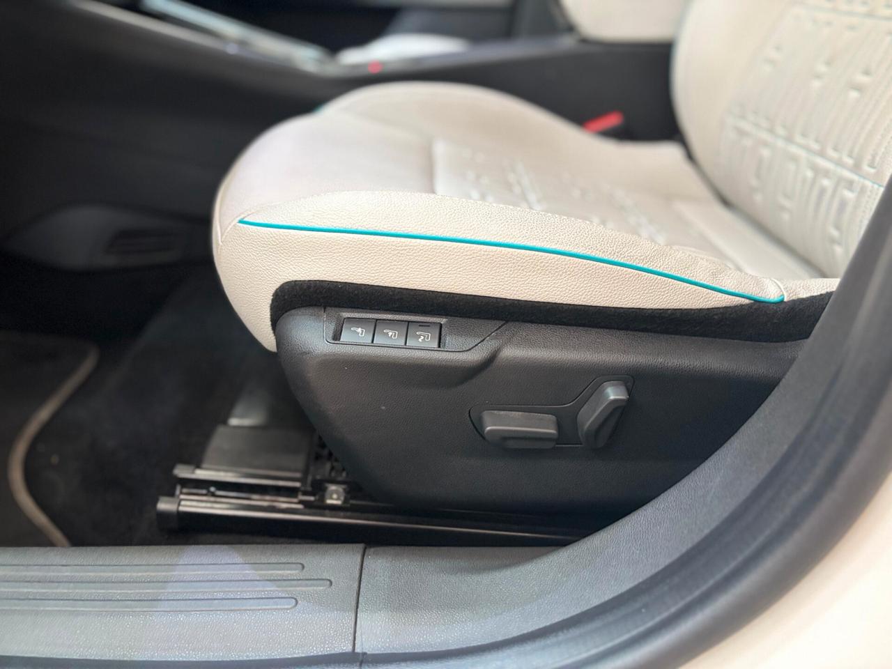Fiat 600 Hybrid 110 CV DCT MHEV La Prima Plus