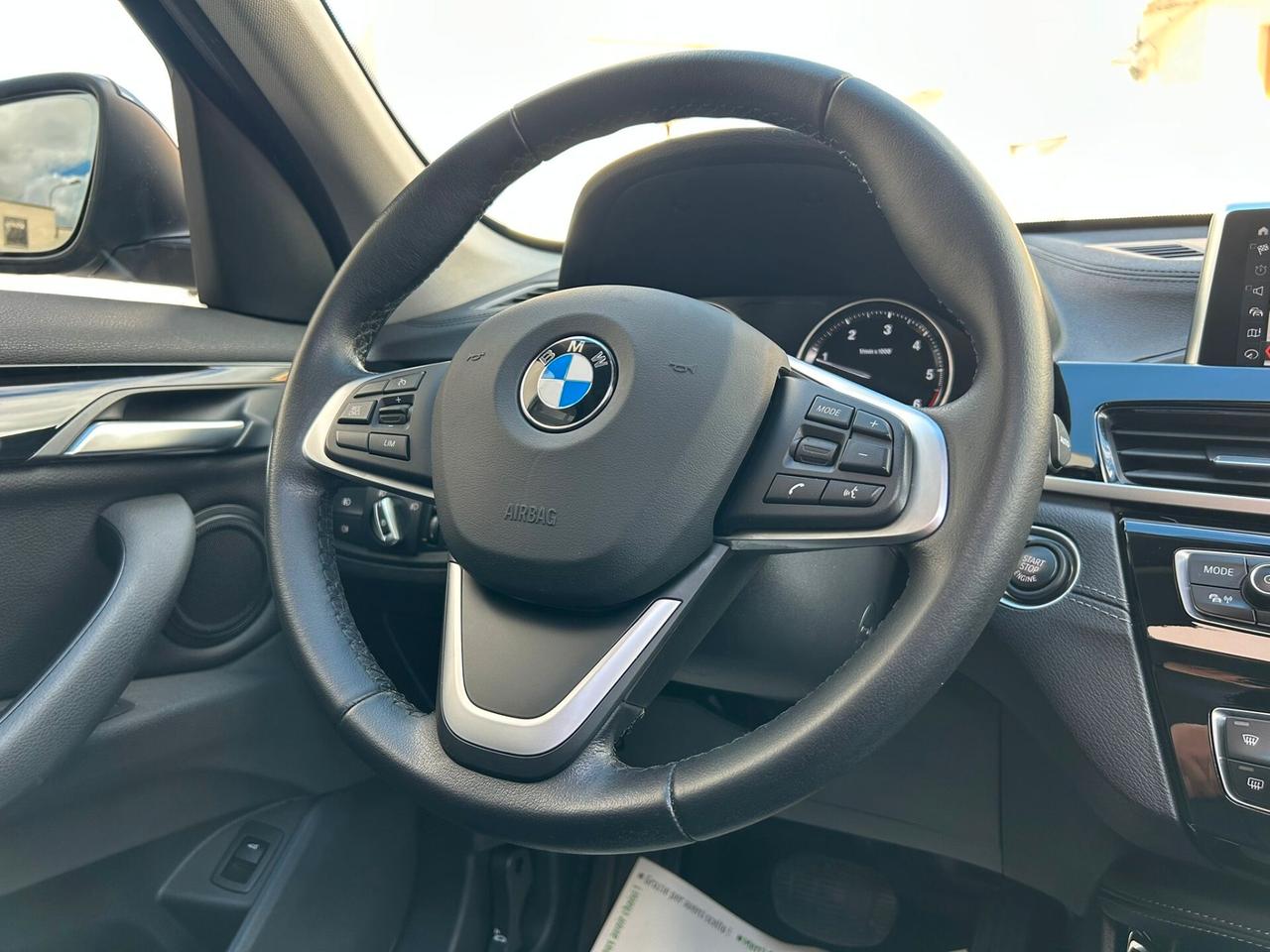 Bmw X1 18d SDRIVE XLINE AUTOM TETTO/LED/PELLE-2020