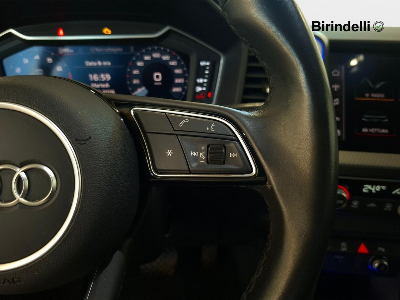 AUDI A1 2ª serie - A1 SPB 30 TFSI S tronic S line edition