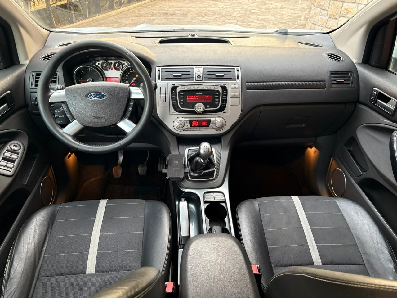 Ford Kuga 2.0 TDCi 140 CV 2WD Titanium DPF