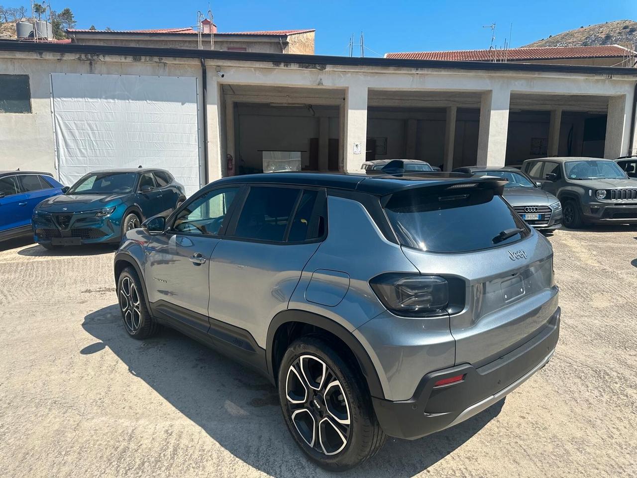 Jeep Avenger 1.2 Turbo 100 CV Summit