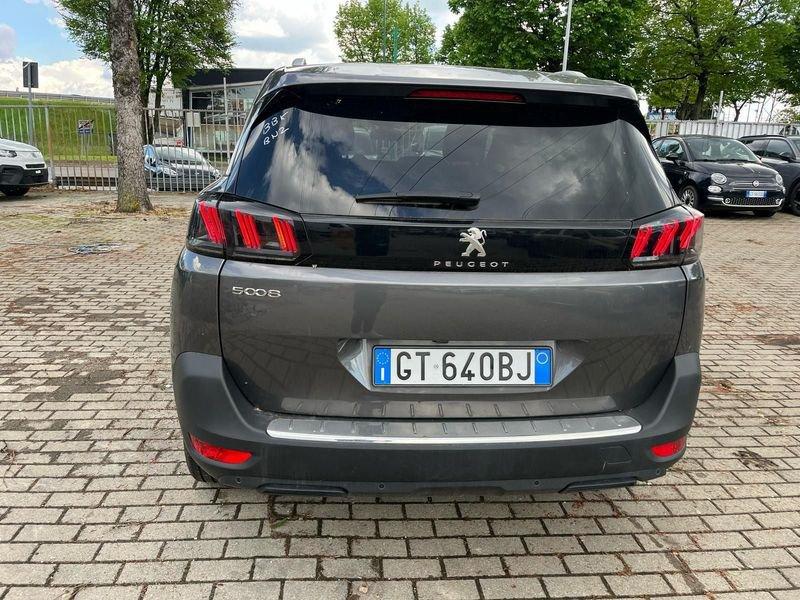 Peugeot 5008 Hybrid 136 e-DCS 6 Allure Pack