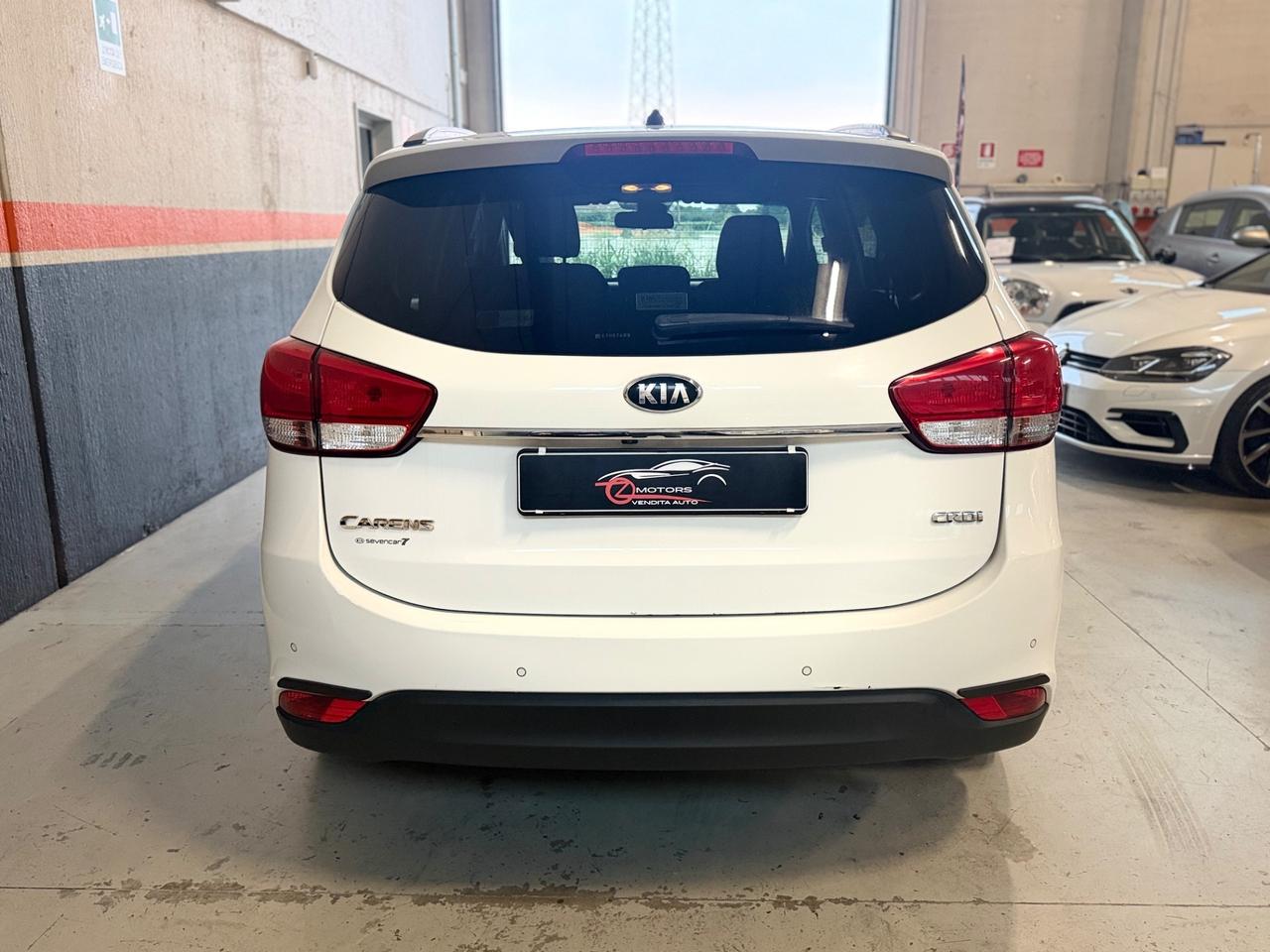 Kia Carens 1.7 CRDi 115 CV Class 7 POSTI NEOPATENTATI