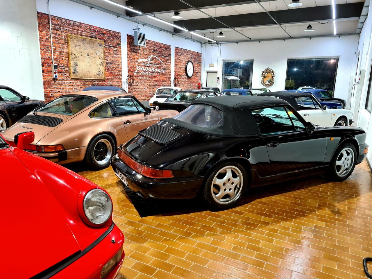 Porsche 993 911 Carrera2 Book Service Asi Targa Oro