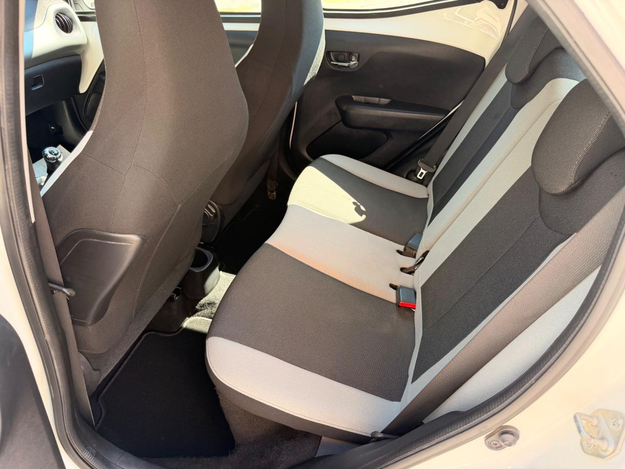 TOYOTA AYGO 1.0 X PLAY NEOPATENTATI