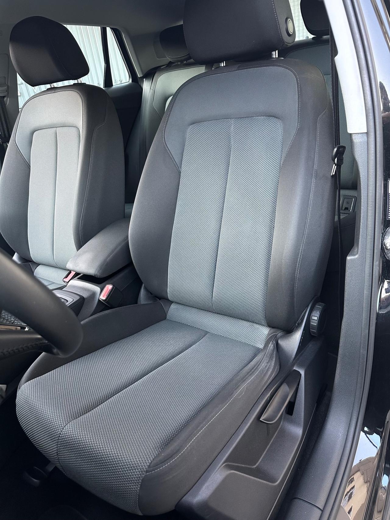 Audi Q2 30 1.6 TDI 116cv S tronic Admired