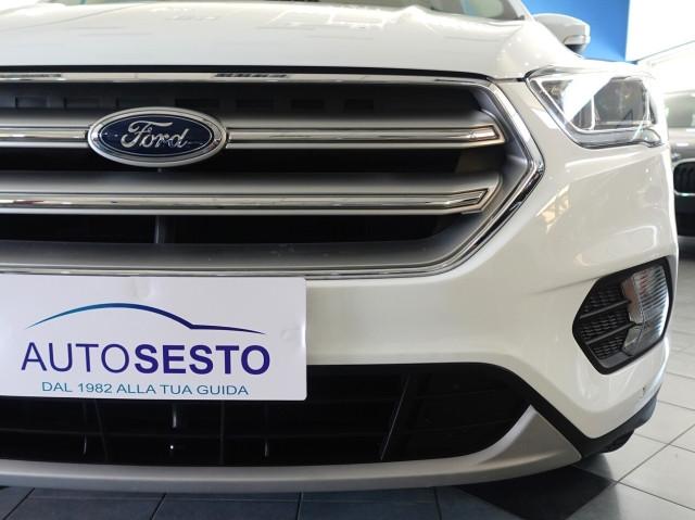 Ford Kuga 1.5 TDCI 120 CV POWERSHIFT TITANIUM