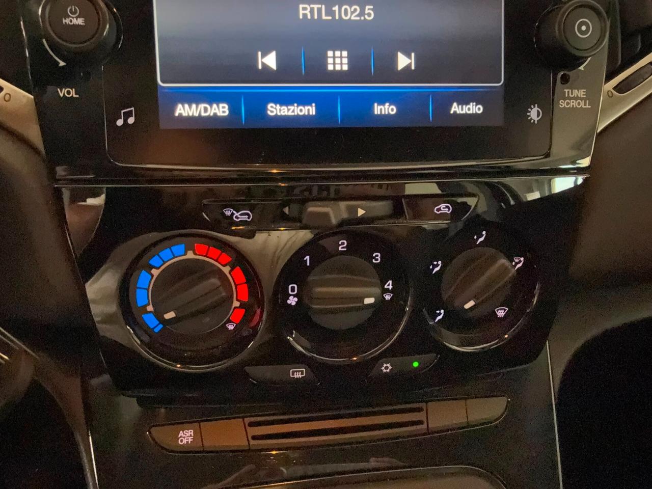 Lancia Ypsilon 1.0 FireFly 5 porte S&S Hybrid Gold
