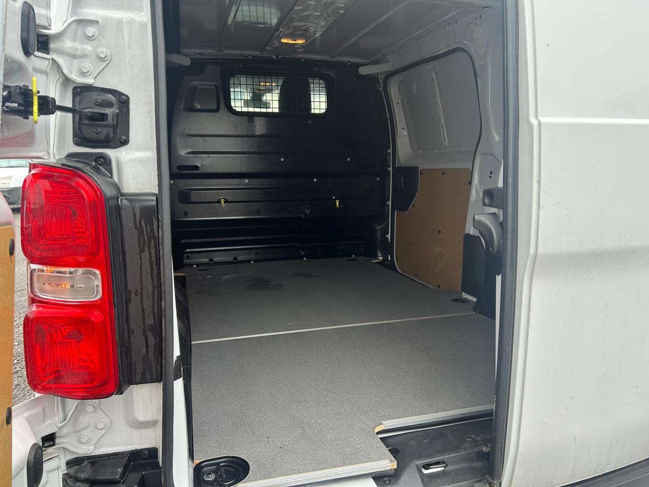 Toyota Proace 1.5D 120CV Furgone passo lungo