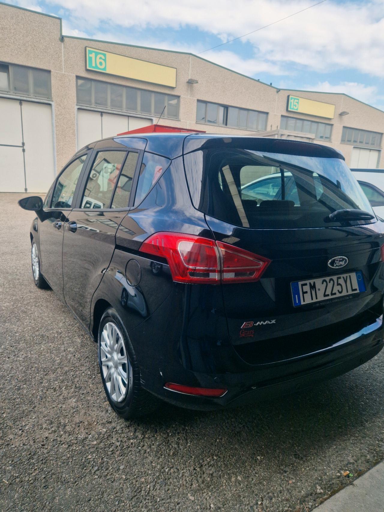 Ford B-Max 1.4 90 CV GPL NEOPATENTATI