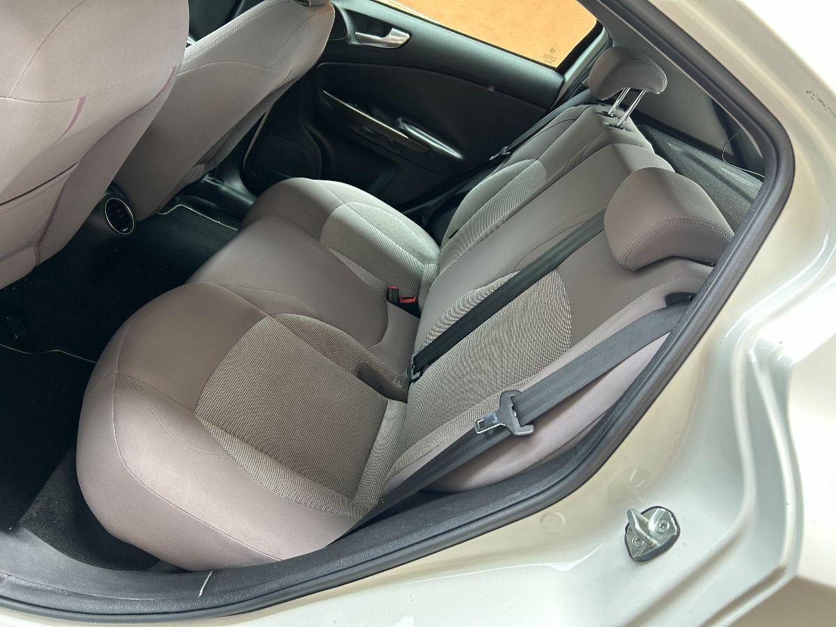 ALFA ROMEO - Giulietta - 1.6 JTDm-2 105 CV Exclusive