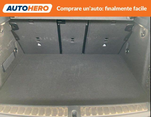 BMW 118 i 5p. Luxury