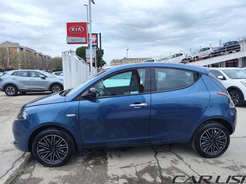 Lancia Ypsilon 1.0 FireFly 5 porte S&S Hybrid Alberta Ferretti