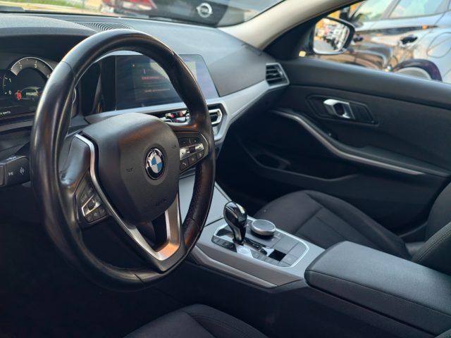 BMW 320 d xDrive Touring Sport