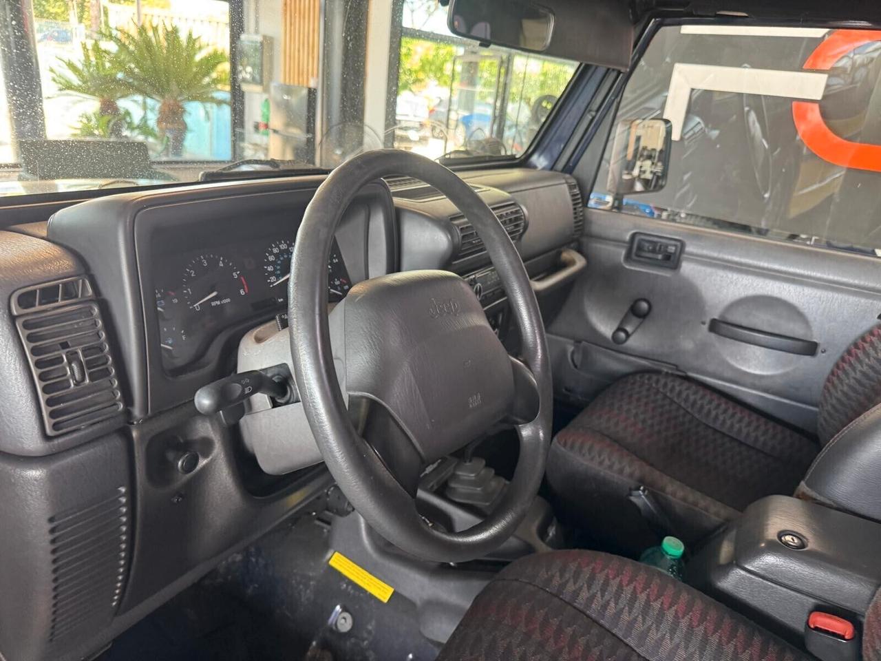 Jeep Wrangler 2.5 cat Sport HARDTOP